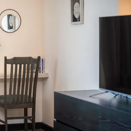 Higuests - Deiras Lucky Find, 5-Min To The Airport Apartment Dubai Exterior photo