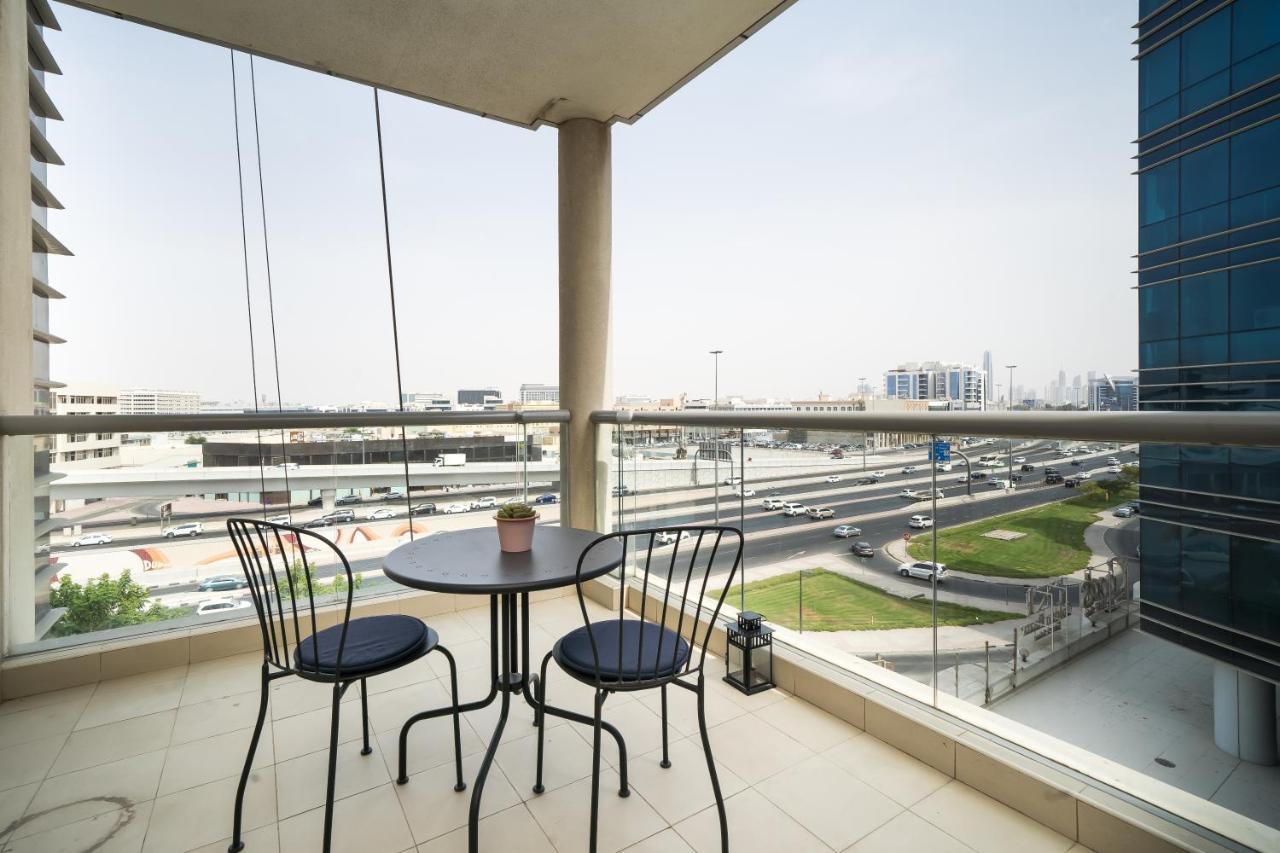 Higuests - Deiras Lucky Find, 5-min To The Airport شقة